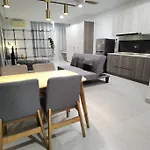 Modern Comfy Studio Permaisuri 2 Carpark Wifi Netflix