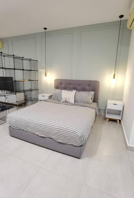 Modern Comfy Permaisuri 2 Carpark Wifi Netflix *